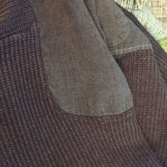 Vintage Xceptions by PSI gray sweater - Picture 7 of 7